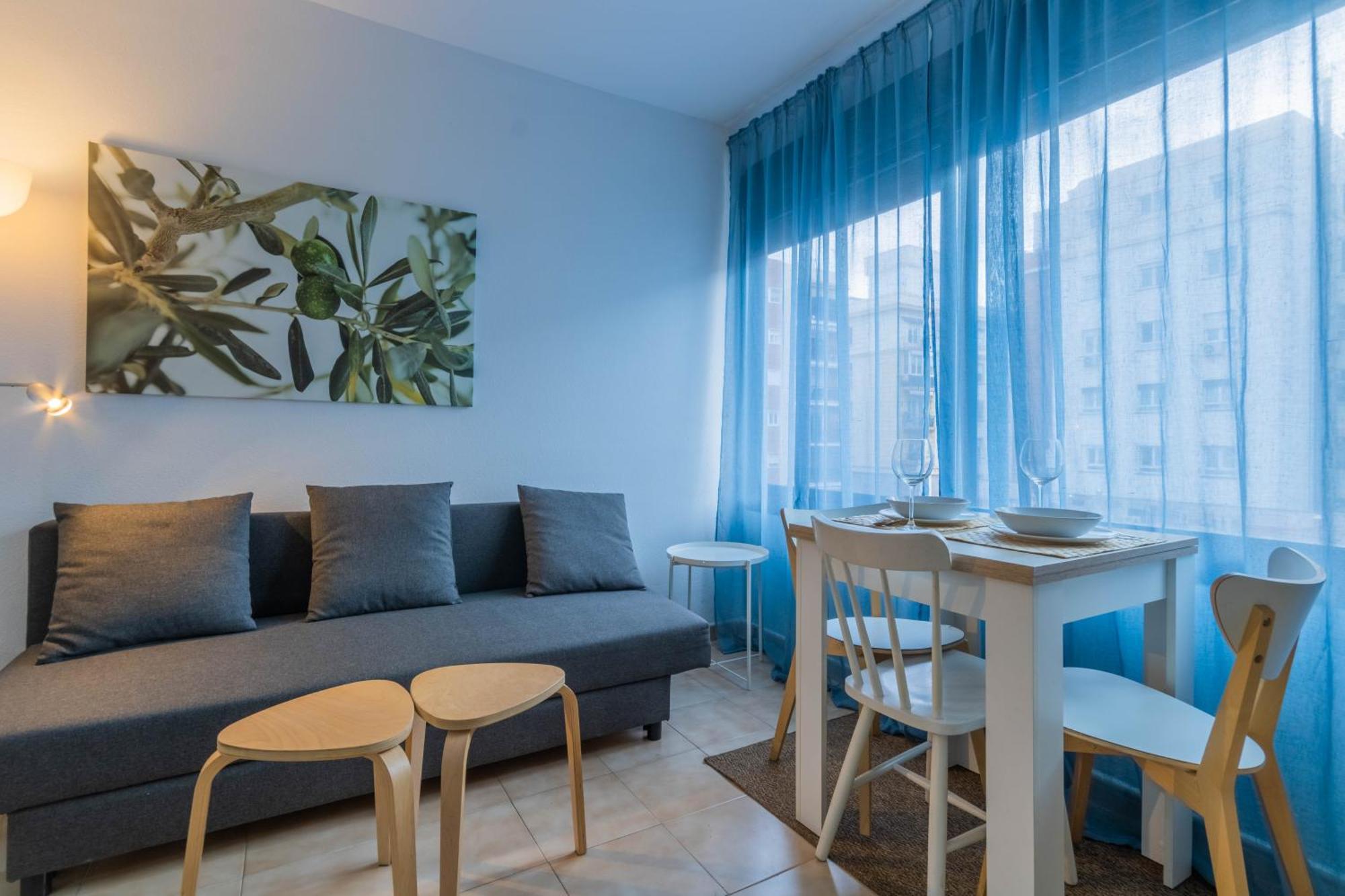 Nice And Cozy- 1Bd 1Bth- Triana 塞维利亚 外观 照片