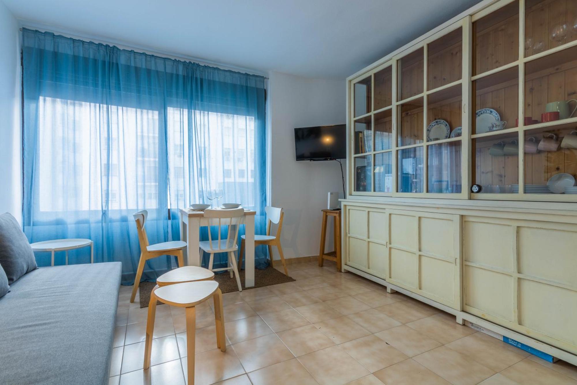 Nice And Cozy- 1Bd 1Bth- Triana 塞维利亚 外观 照片